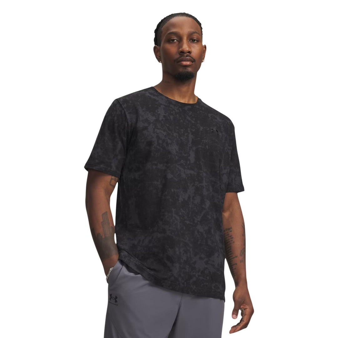 Under Armour Men T-Shirt