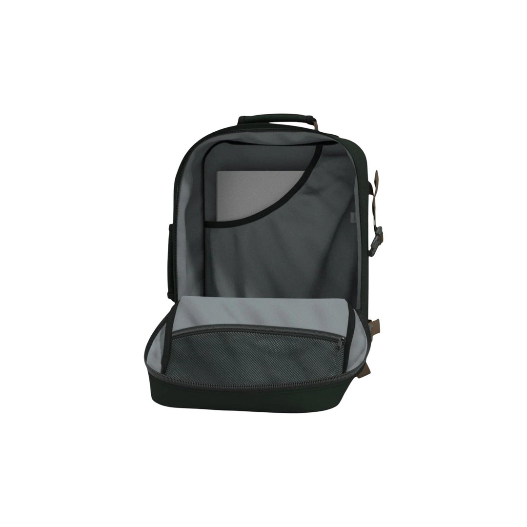 Cabin Zero Men Bag