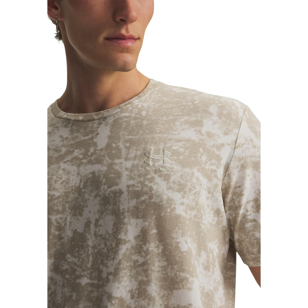 Under Armour Men T-Shirt