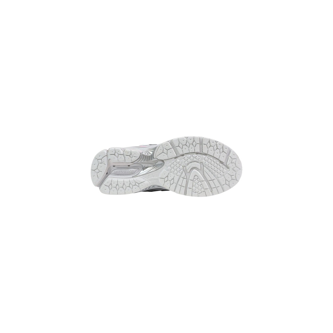 New Balance Women Sneakers