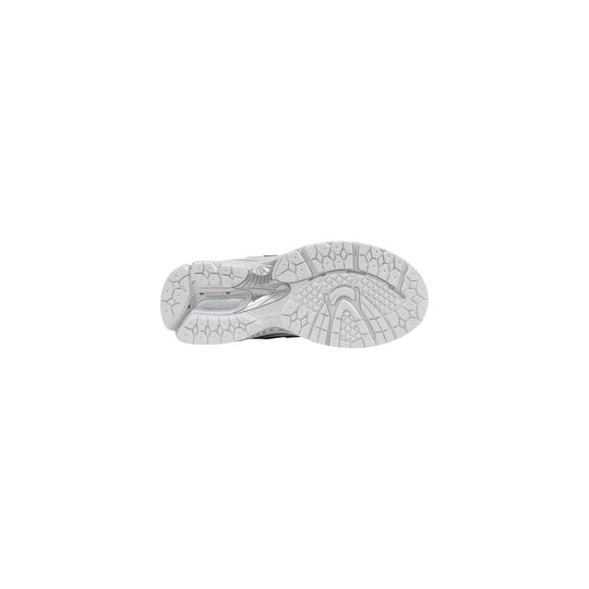 New Balance Women Sneakers