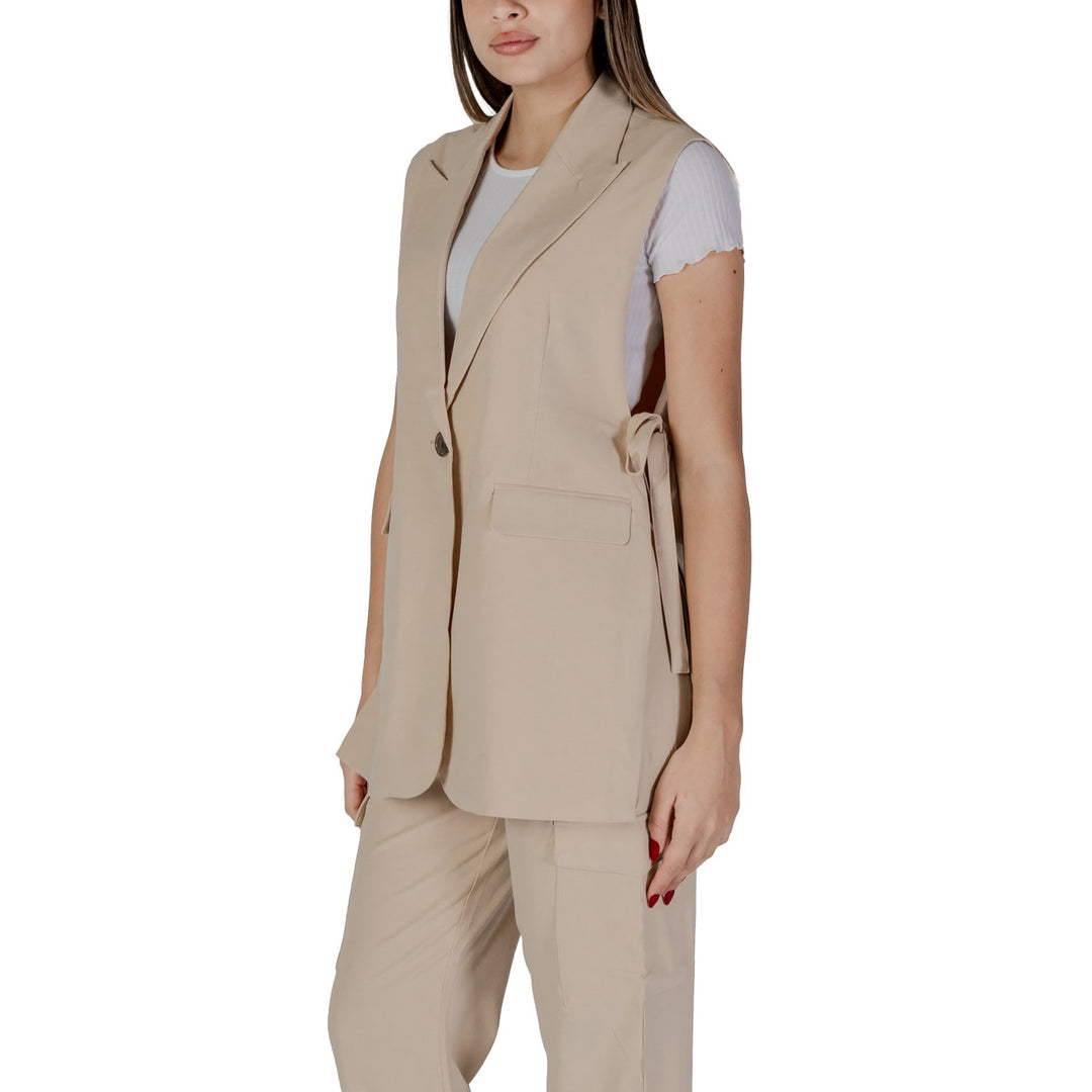B.young  Women Gilet