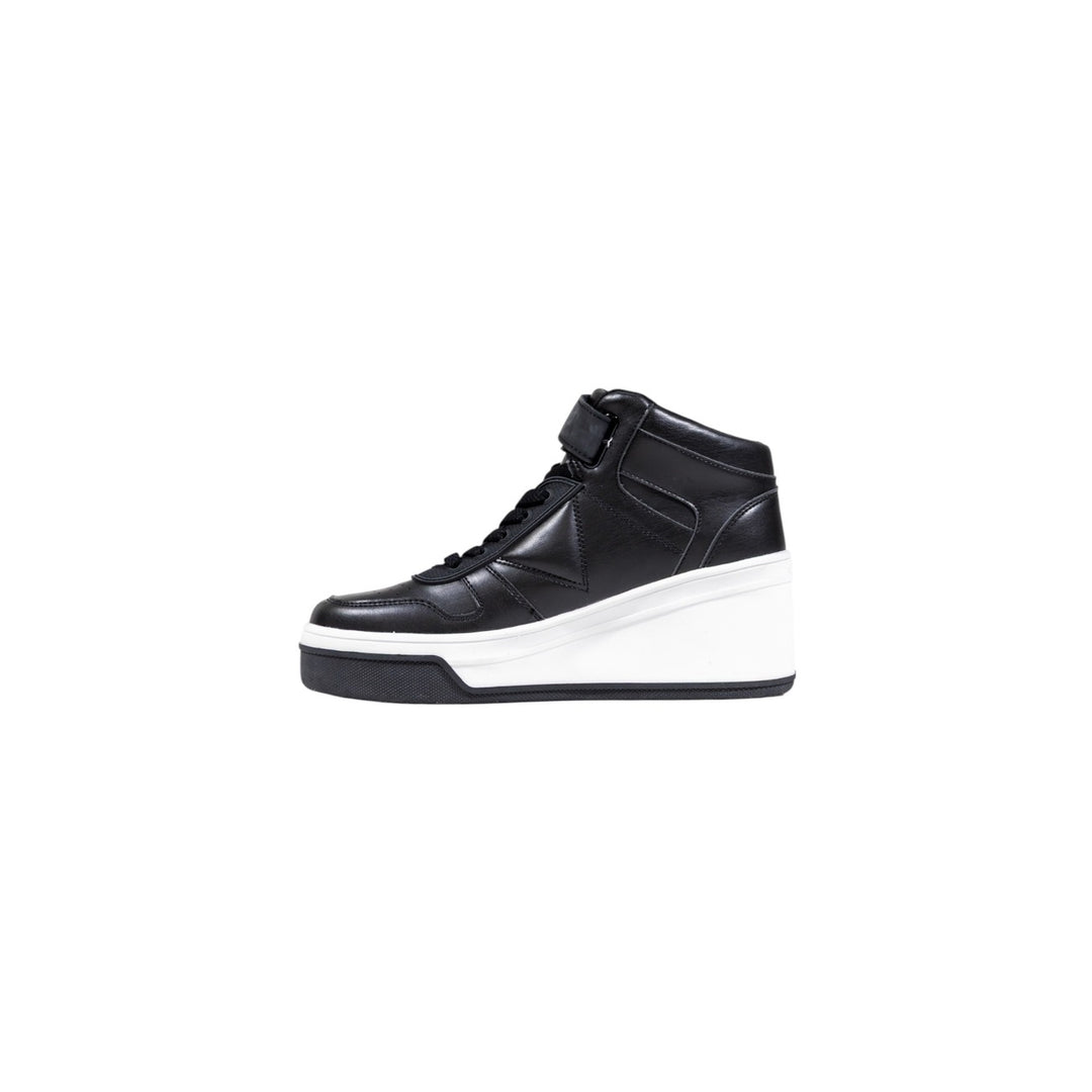 Guess Women Sneakers