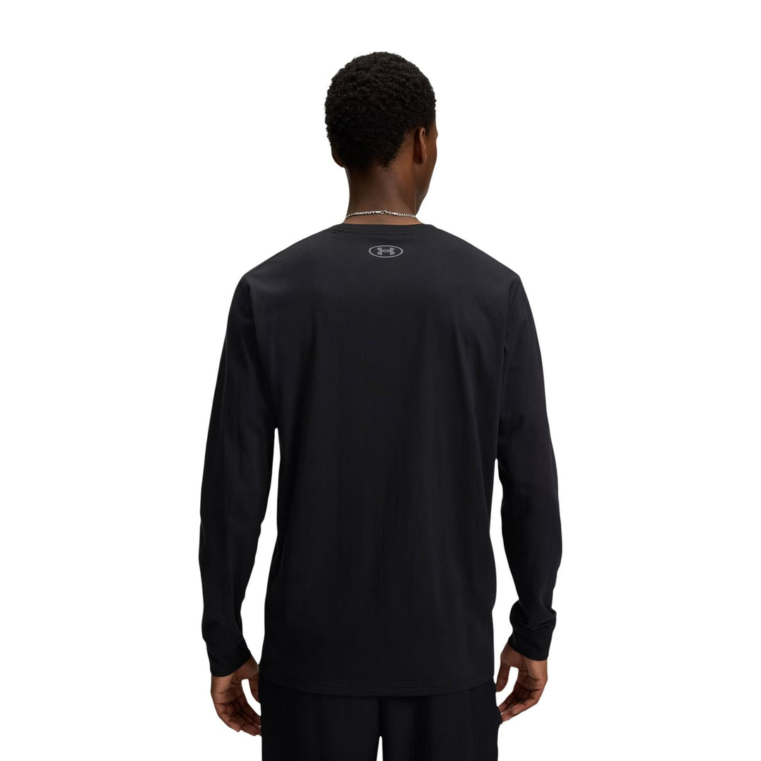 Under Armour Men T-Shirt