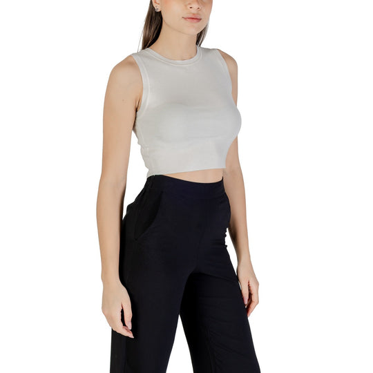 Jacqueline De Yong  Women Top