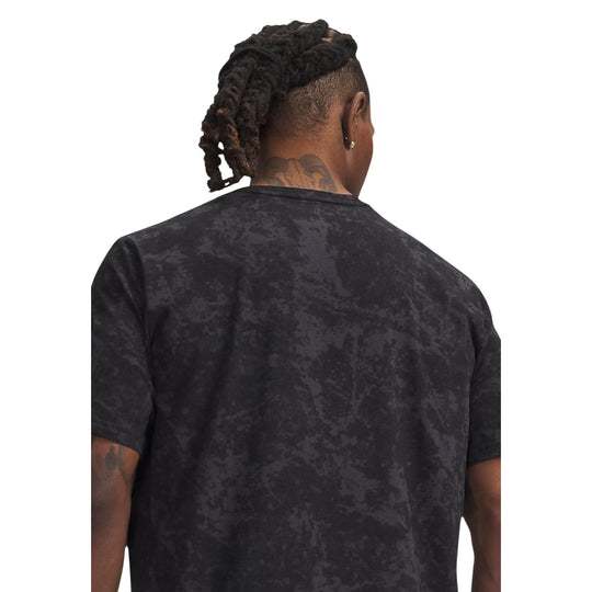 Under Armour Men T-Shirt