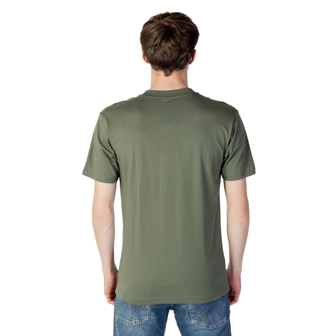 New Balance Men T-Shirt