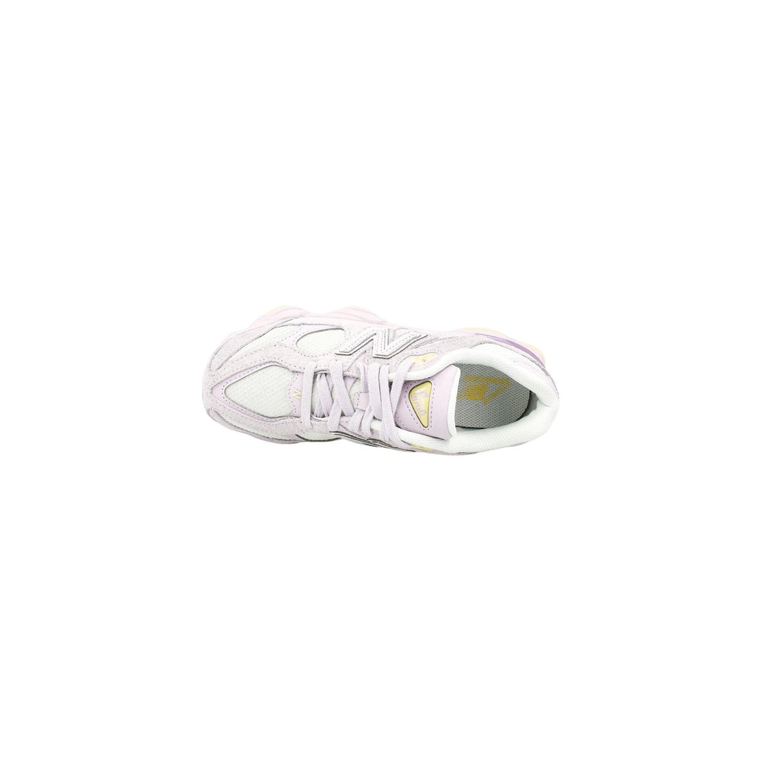 New Balance Women Sneakers