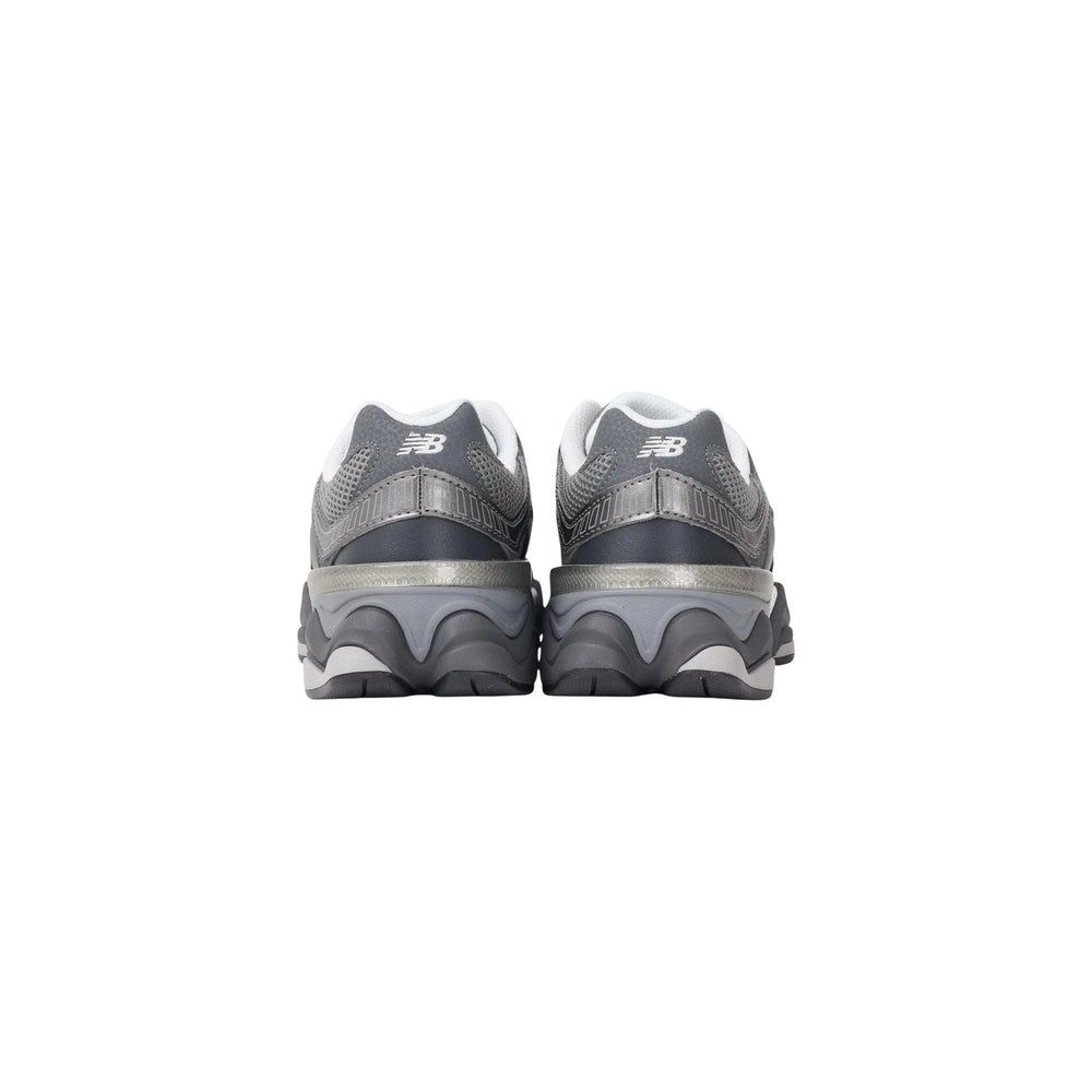 New Balance Women Sneakers