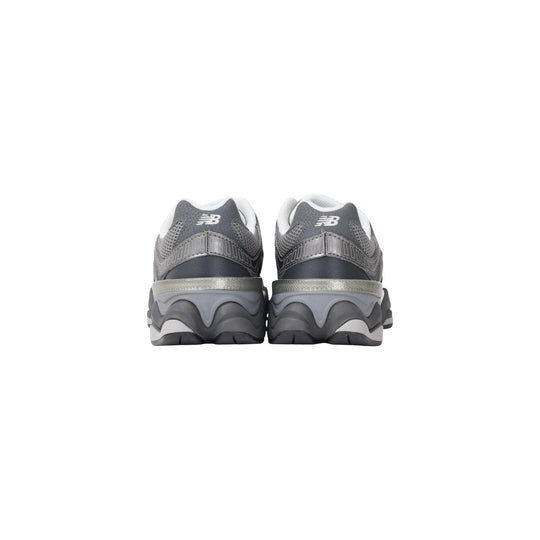 New Balance Women Sneakers