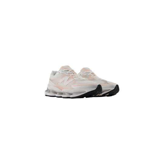 New Balance Women Sneakers