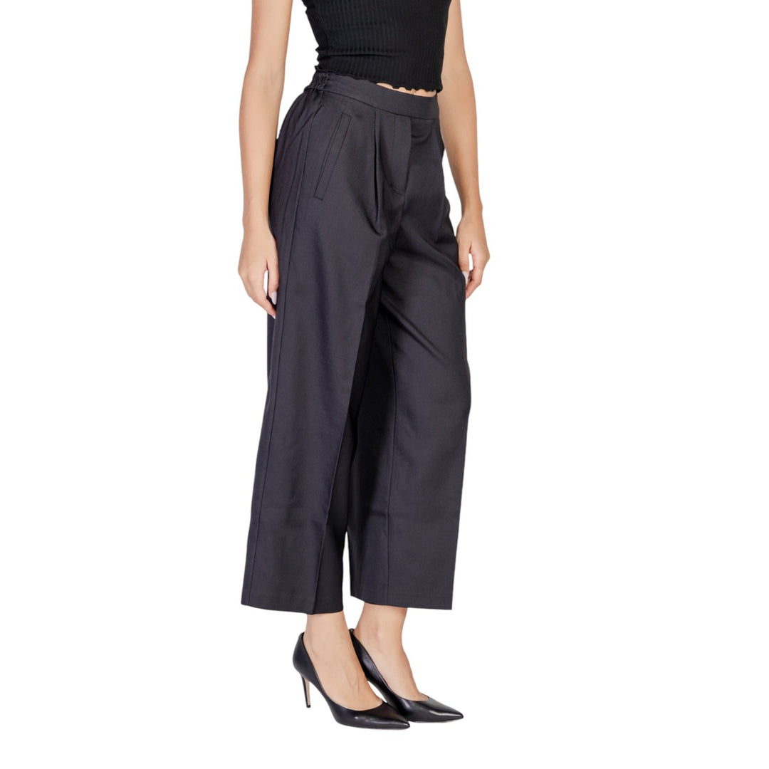 Ichi  Women Trousers