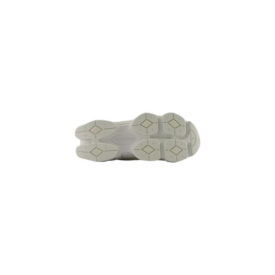 New Balance Women Sneakers