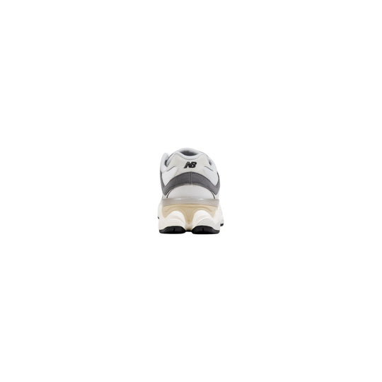 New Balance Women Sneakers
