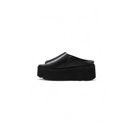 Cult Women Sandals
