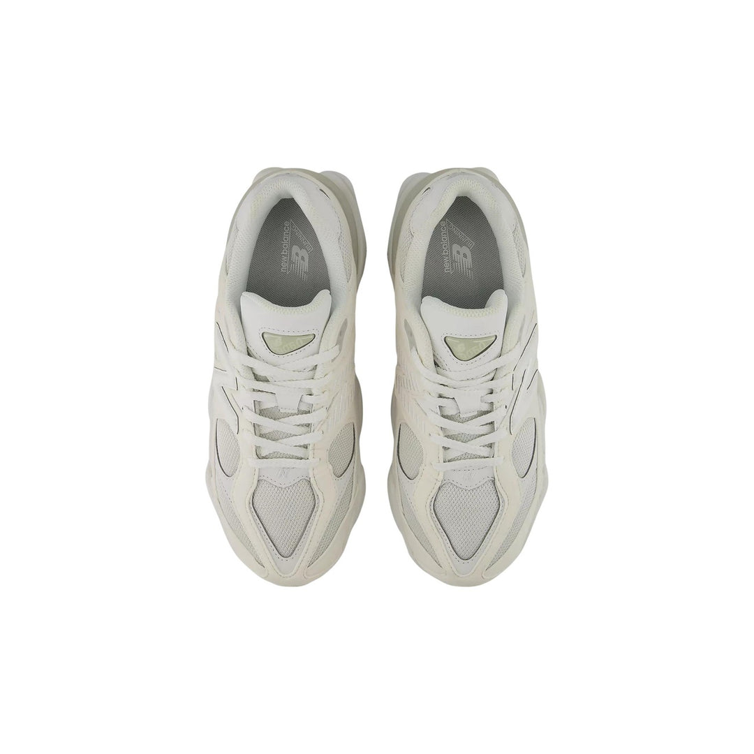 New Balance Women Sneakers