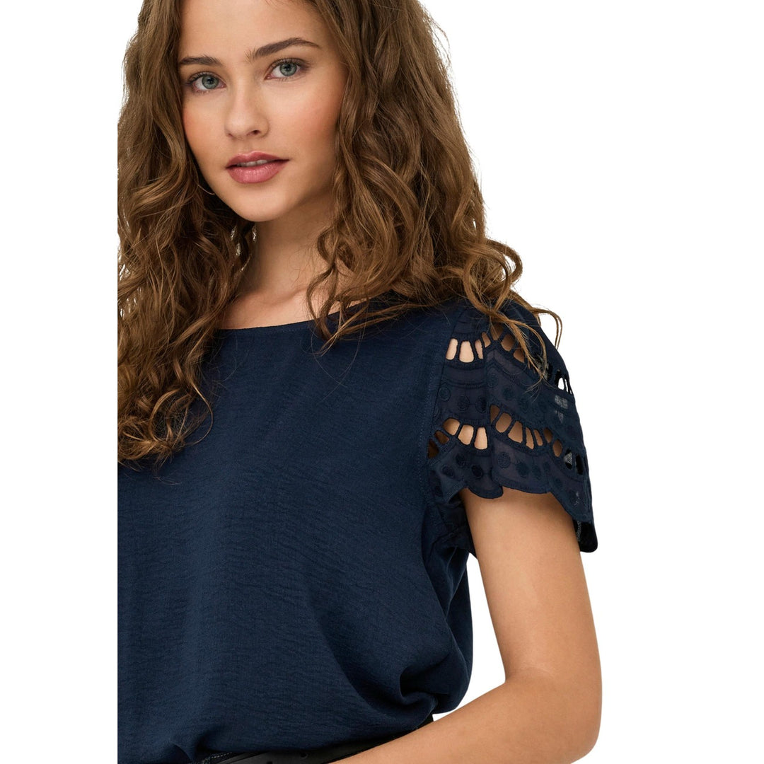 Jacqueline De Yong  Women T-Shirt