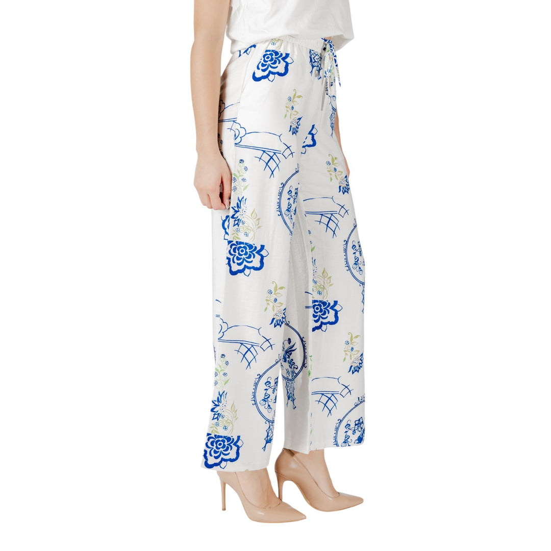 Ichi  Women Trousers