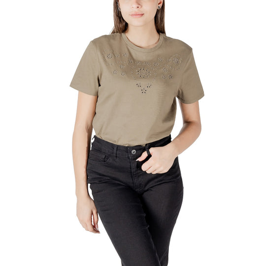 Jacqueline De Yong  Women T-Shirt